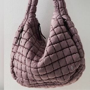 NWOT Free People Movement Quilted Carryall Bag in OYSTER MAUVE